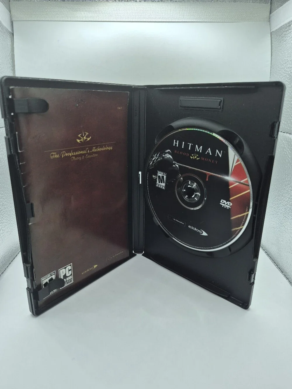 Hitman: Blood Money (PC DVD-ROM, 2006) - Disc and Manual Only